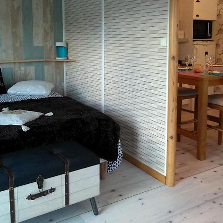 Le Haut Village Chambre D'Hotes Mobi-Loft Cosy Sauna ,Douche ,Chromotherapie Arrest Экстерьер фото